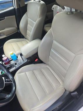 Snow White Pearl 2019 Kia Sorento EX