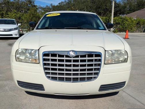 2009 Chrysler 300 LX