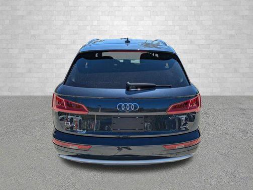 2020 Audi Q5 45 Premium
