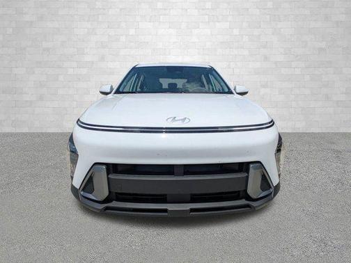 Atlas White 2026 Hyundai KONA SE