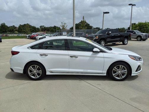 2019 Hyundai SONATA Sport