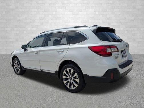 2019 Subaru Outback 2.5i Touring
