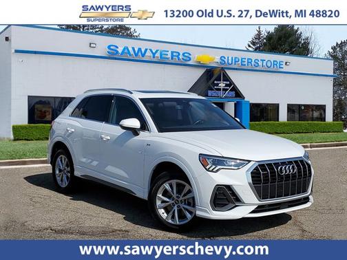 2024 Audi Q3 S line Premium