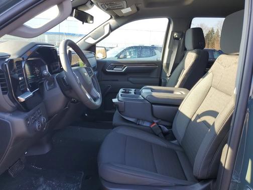 2026 Chevrolet Silverado 1500 1LT