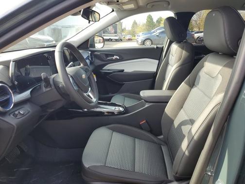 Cypress Gray 2026 Chevrolet Trax LT