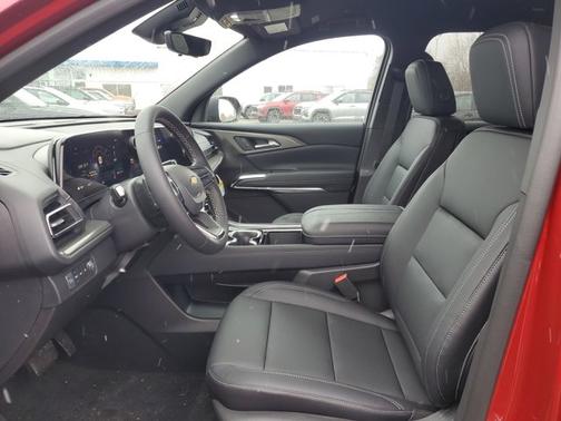 2026 Chevrolet Traverse AWD LT