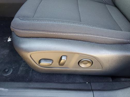 2026 Chevrolet Equinox EV LT1 w/PCY