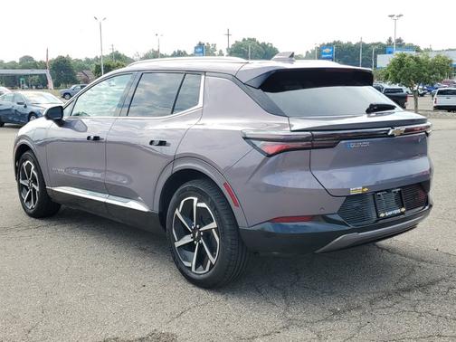 2024 Chevrolet Equinox EV LT