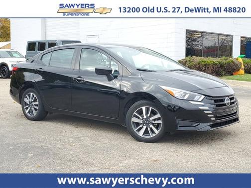 2023 Nissan Versa SV