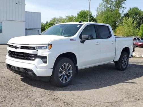 Summit White 2026 Chevrolet Silverado 1500 RST