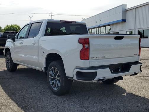 Summit White 2026 Chevrolet Silverado 1500 RST