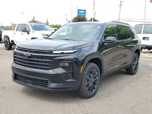 2025 Chevrolet Traverse FWD LT