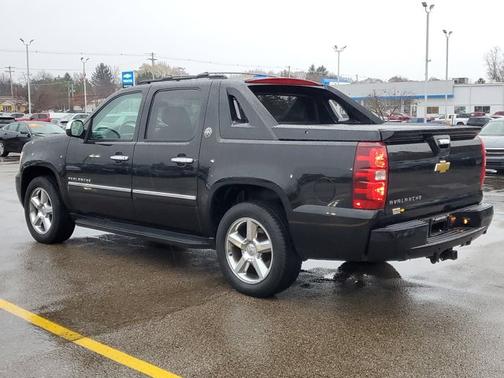 2013 Chevrolet Avalanche LTZ