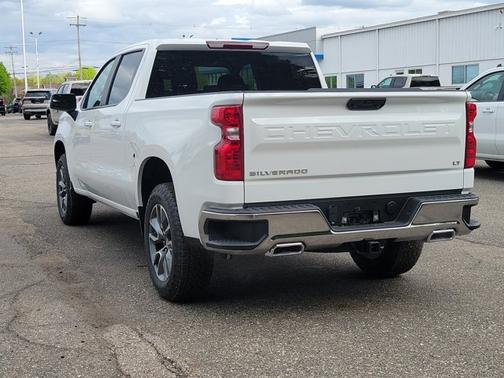 Summit White 2026 Chevrolet Silverado 1500 1LT
