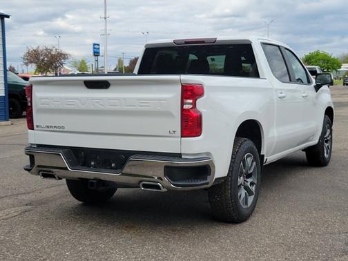 Summit White 2026 Chevrolet Silverado 1500 1LT