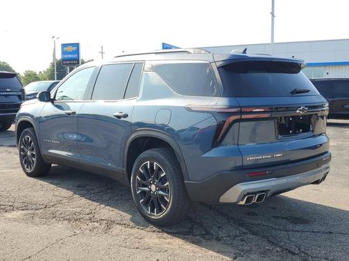 2026 Chevrolet Traverse AWD LT