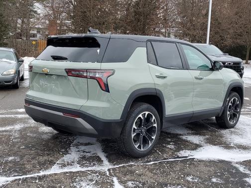 2026 Chevrolet Equinox AWD LT