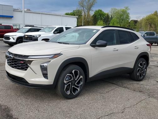 White Sands 2026 Chevrolet Trax 2RS