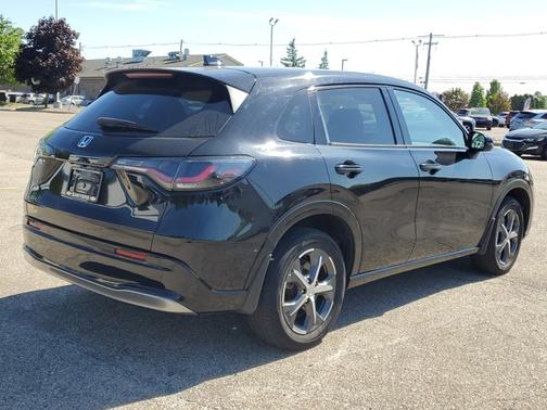 Black 2023 Honda HR-V EX-L