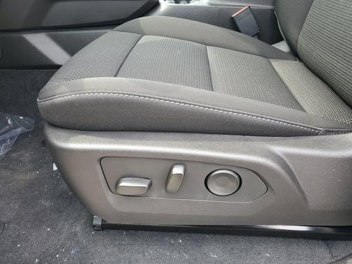 2025 Chevrolet Colorado 4WD LT