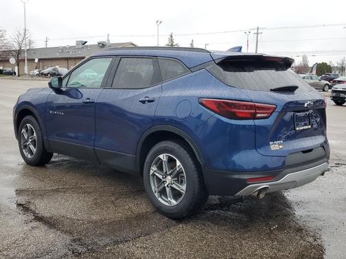 Blue Glow Metallic 2023 Chevrolet Blazer LT