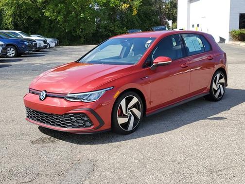 2022 Volkswagen Golf GTI S