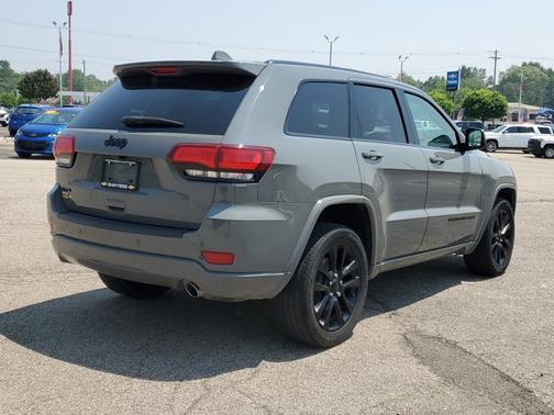 2019 Jeep Grand Cherokee Altitude