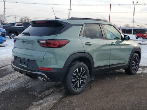 Cacti Green 2026 Chevrolet Trailblazer ACTIV