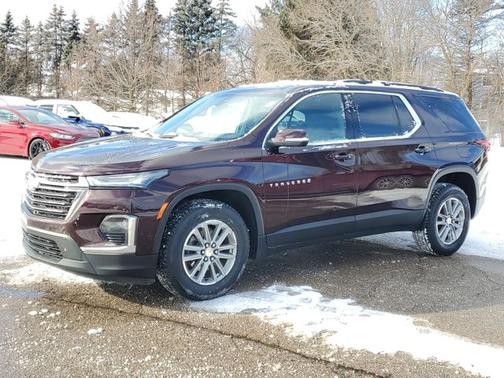 2023 Chevrolet Traverse LT Cloth
