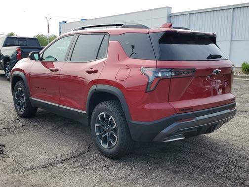 Radiant Red Tintcoat 2026 Chevrolet Equinox FWD ACTIV