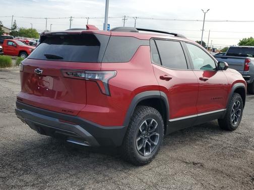 Radiant Red Tintcoat 2026 Chevrolet Equinox FWD ACTIV