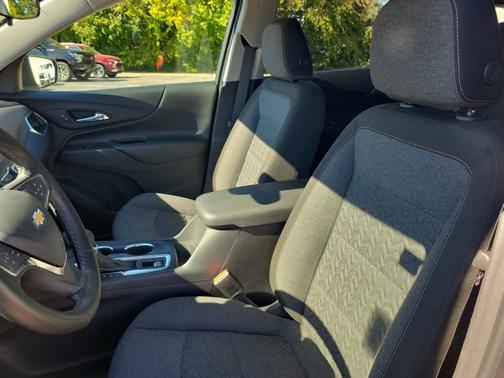 Harvest Bronze Metallic 2024 Chevrolet Equinox 1LT