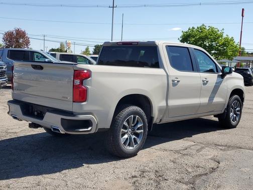 White Sands 2026 Chevrolet Silverado 1500 RST