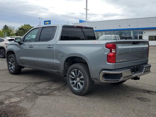 Sterling Gray Metallic 2026 Chevrolet Silverado 1500 LT