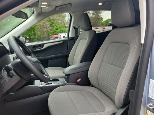 Blue 2022 Ford Escape SE