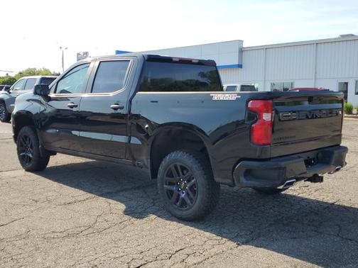 Black 2026 Chevrolet Silverado 1500 Custom Trail Boss