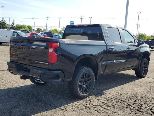 Black 2026 Chevrolet Silverado 1500 Custom Trail Boss
