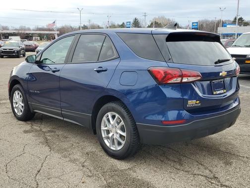 2022 Chevrolet Equinox LS