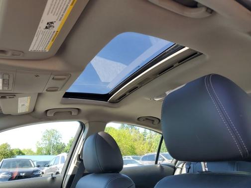 Black Granite Metallic 2014 Chevrolet Cruze 2LT