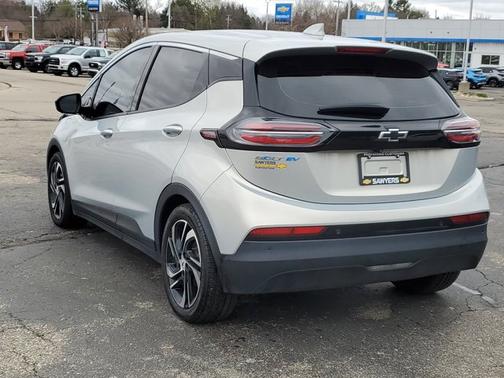 2022 Chevrolet Bolt EV 2LT