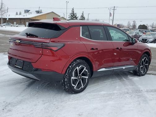 2024 Chevrolet Equinox EV LT