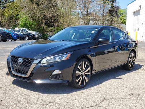 2021 Nissan Altima 2.5 SR
