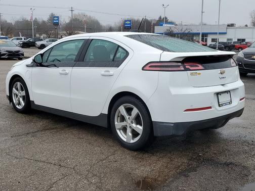 2015 Chevrolet Volt Base