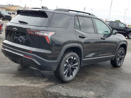 Mosaic Black Metallic 2026 Chevrolet Equinox FWD RS