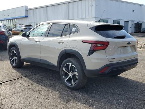 White Sands 2026 Chevrolet Trax 1RS