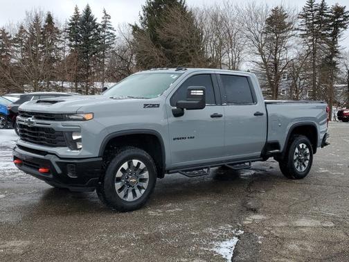 2024 Chevrolet Silverado 2500 Custom