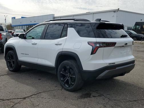 Summit White 2026 Chevrolet Equinox FWD LT