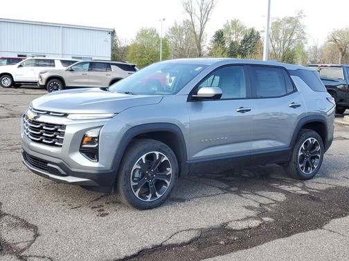 Sterling Gray Metallic 2026 Chevrolet Equinox FWD LT
