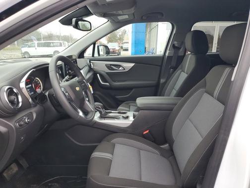 2026 Chevrolet Blazer LT