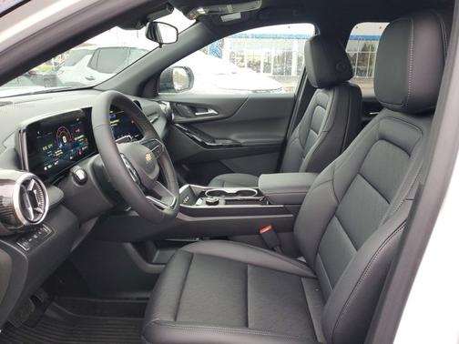 Summit White 2026 Chevrolet Equinox AWD LT